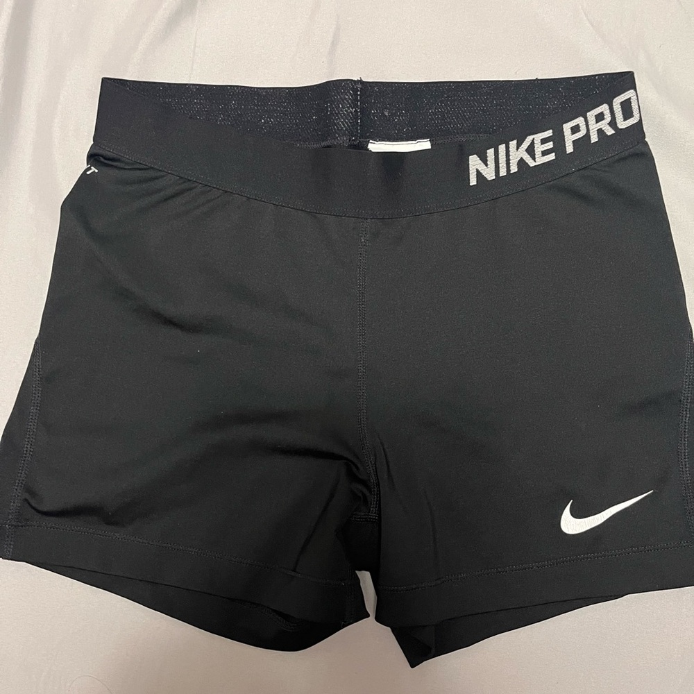 Nike pro spandex shorts size large